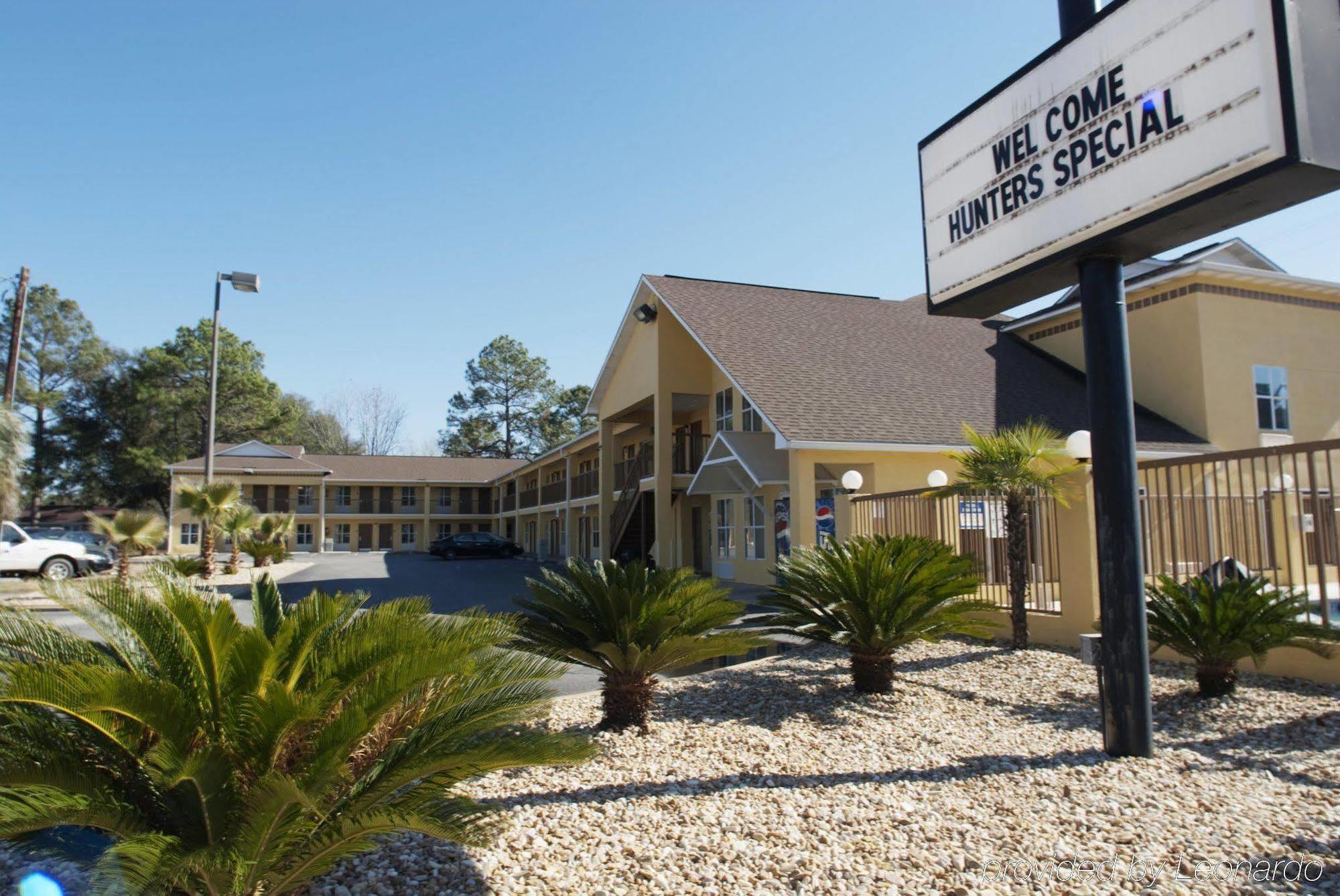 Days Inn By Wyndham Alma Exterior foto